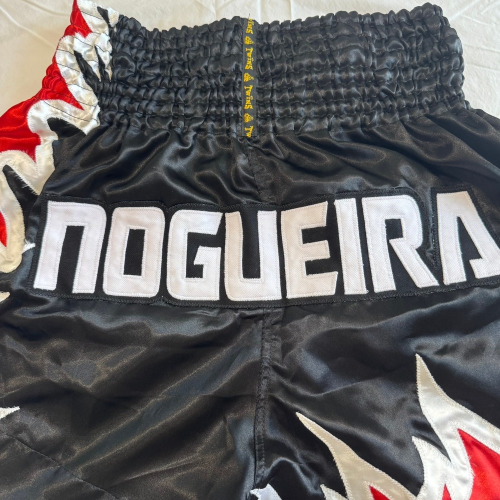 Twins Special Muay Thai Shorts Black Red Nogueira Boxing MMA Kickboxing Mens - Picture 11 of 13